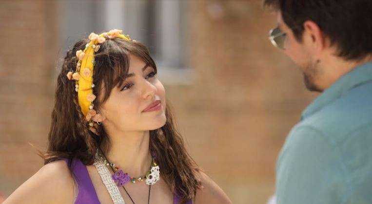 Birand Tunca ve Aslıhan Malbora, Aşk Oluversin Gari filmiyle Fox TV'de 7