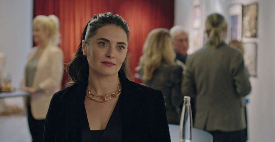 Masumlar Apartmanı'na katılan Aslıhan Gürbüz, iki arada bir derede sürpriz bir projede daha yer aldı 1