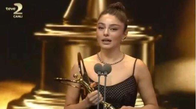 Star TV'nin Altın Kelebek ödüllerinde 3 büyük mutluluğu! 8