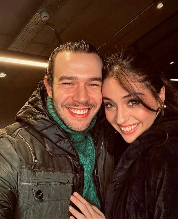 Cemre Baysel ve Aytaç Şaşmaz ilişkisinde hayranlarını heyecanlandıracak gelişme! 8