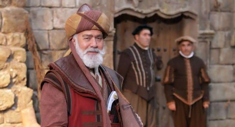 Barbaros Hayreddin ile birlikte sadece TRT1'in tarihi dizilerinde yer alan ünlü bir isim var, farkında mısınız? 7 Barbaros Hayreddin ile birlikte sadece TRT1'in tarihi dizilerinde yer alan ünlü bir isim var, farkında mısınız? 7