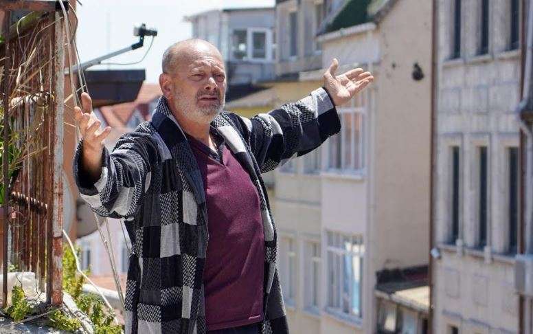 Sürpriz konukları ile Menajerimi Ara bu hafta 3 ünlü ismin katılımıyla şov yapacak! 8