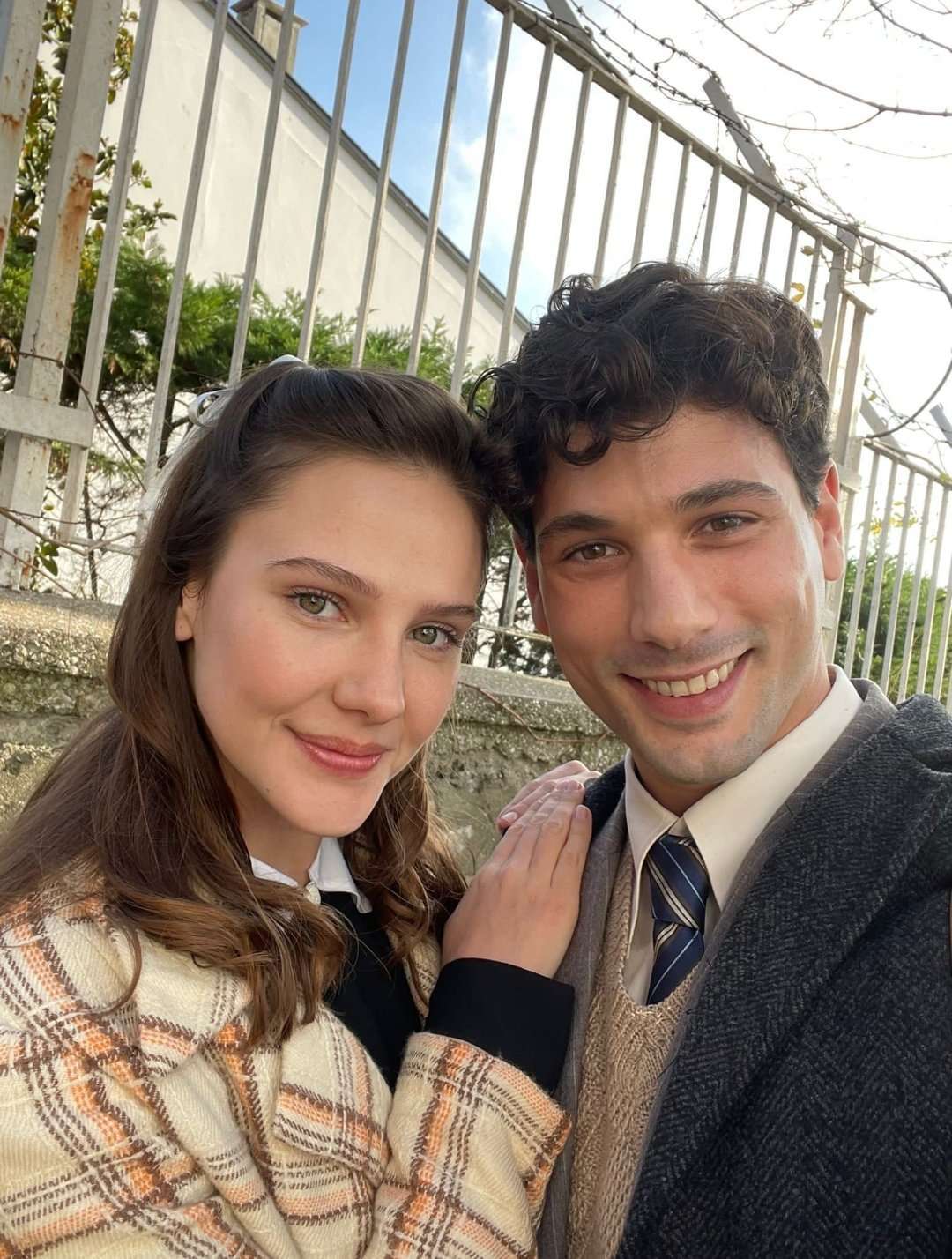 Alina Boz ve Denizcan Aktaş’lı Bandırma Füze Kulübü’nden yeni fotoğraflar var! 10 Alina Boz ve Denizcan Aktaş’lı Bandırma Füze Kulübü’nden yeni fotoğraflar var! 10