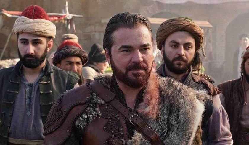 Barbaroslar Akdeniz’in Kılıcı’ndan ayrılacağı konuşulan Engin Altan Düzyatan’dan yeni bir proje haberi geldi! 74