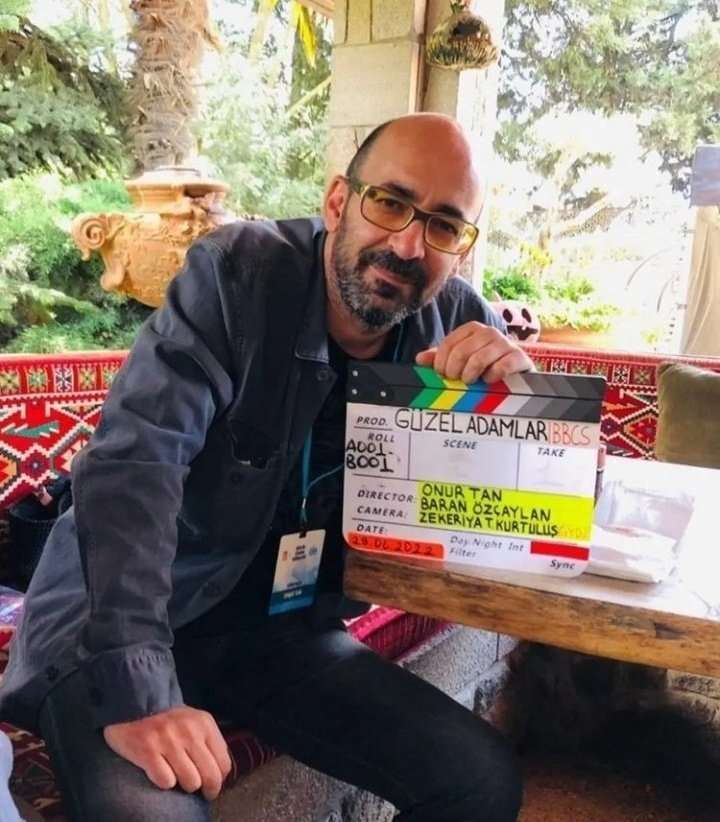 Hayranlarının çok özlediği Oktay Kaynarca nihayet yeniden sette! 7 Hayranlarının çok özlediği Oktay Kaynarca nihayet yeniden sette! 7