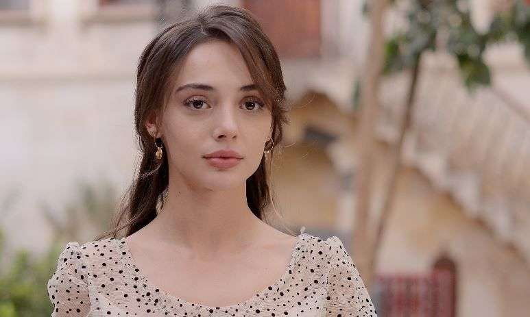 Benim Adım Melek'in Defne'si Rabia Soytürk'e piyango gibi TRT1 dizisi! 4 Benim Adım Melek'in Defne'si Rabia Soytürk'e piyango gibi TRT1 dizisi! 4