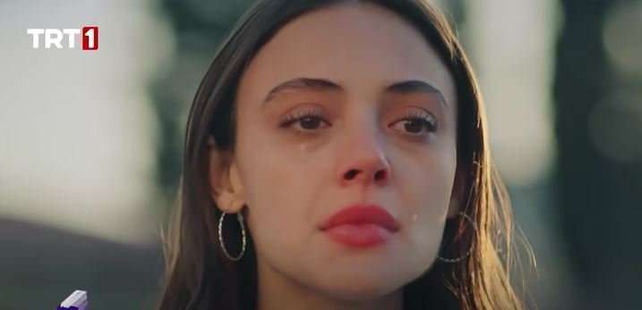 Duy Beni dizisinin erken final yapması hem Rabia Soytürk hem de Caner Topçu'nun önünü açtı! 8 Duy Beni dizisinin erken final yapması hem Rabia Soytürk hem de Caner Topçu'nun önünü açtı! 8