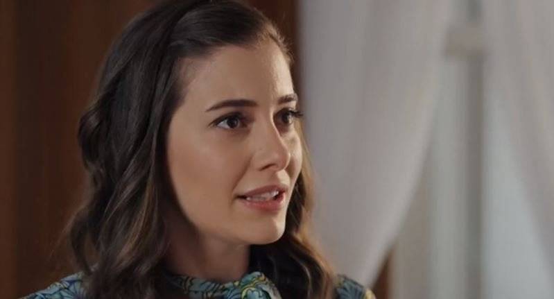 Baba dizisinden ayrılıp Yalı Çapkını'na geçti, izleyicileri fena delirtti! 7 Baba dizisinden ayrılıp Yalı Çapkını'na geçti, izleyicileri fena delirtti! 7