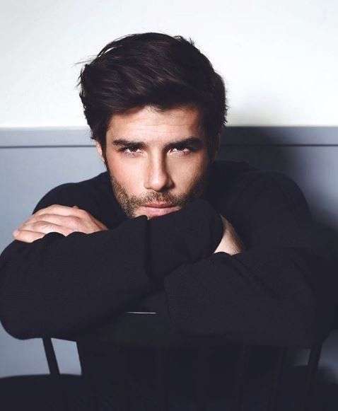 Berk Cankat duruşundan taviz vermedi! Kadına şiddeti vurgulayan senaristlere kızan oyuncu, çok anlamlı bir projeyle dönüyor! 7