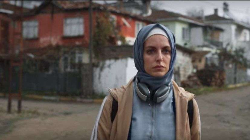 Sen Çal Kapımı dizisinden ayrılan Bige Önal'dan, yakın zamanda bir sürpriz gelebilir! 7