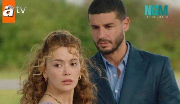 Seray Kaya'ya Bir Küçük Gün Işığı dizisindeki partneri Berk Oktay'dan çok hoş övgü! 7 Seray Kaya'ya Bir Küçük Gün Işığı dizisindeki partneri Berk Oktay'dan çok hoş övgü! 7