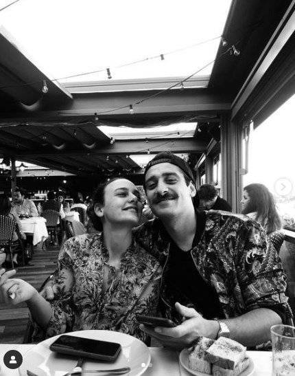 Hem yetenekli hem romantik! Ünlü oyuncu Bora Akkaş'dan söz ediyoruz!.. 7