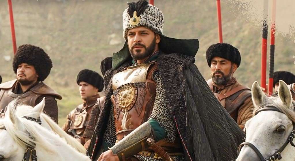 Türkiye'de pek de ilgi çekmeyen tarihi dizi için Emre Kıvılcım'a yeni görev çıktı! 7