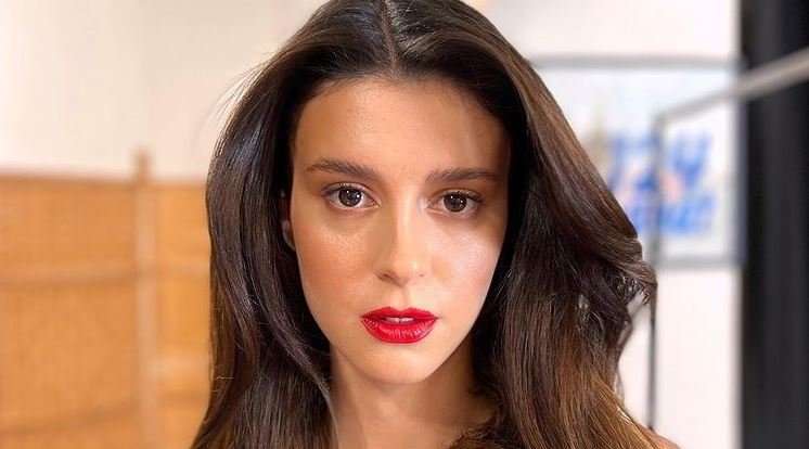 Yasak Elma dizisinin Lila'sı olarak tanınan Buçe Buse Kahraman diziler konusunda ne kadar şanslı! 7