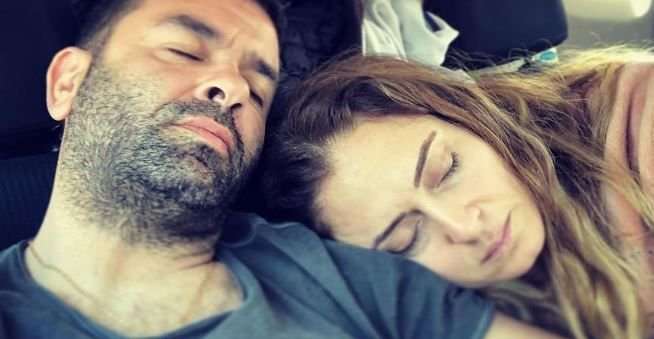 Ceyda Düvenci, Bülent Şakrak'ı görmeyince asabileşiyor! 7