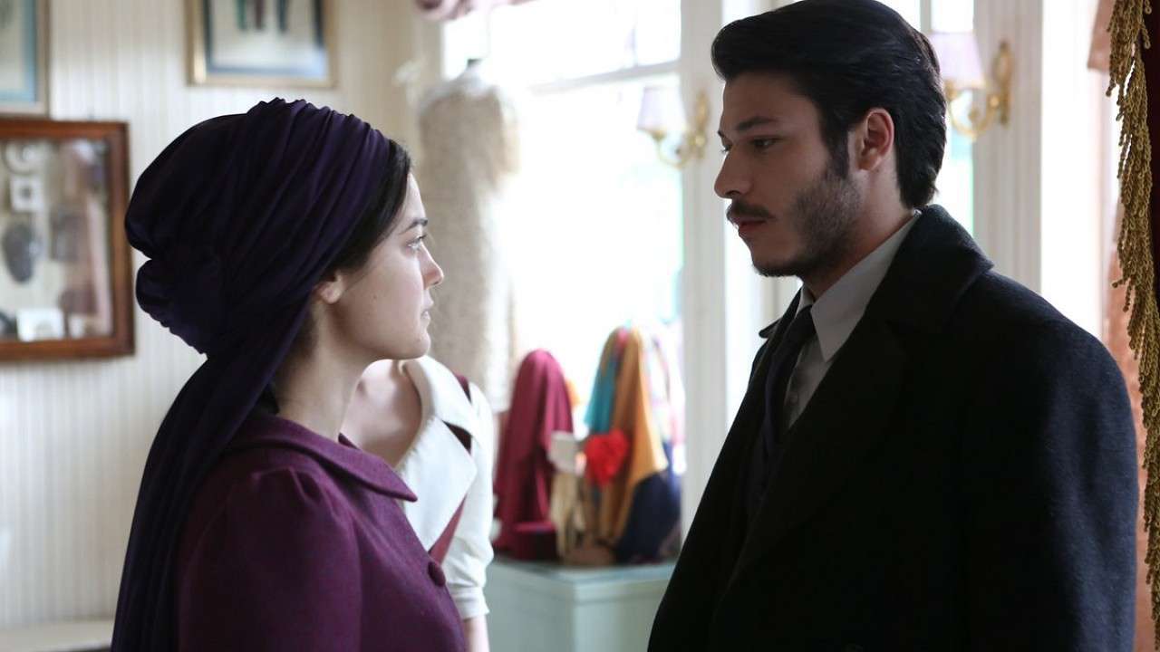 Blu TV'nin yeni dizisi 'Bunu Bi' Düşünün'ün ilk bölüm fragmanı yayınlandı! 1