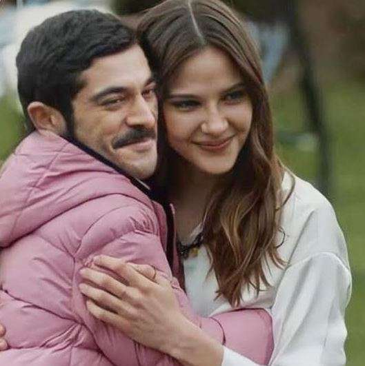 Burak Deniz, Maraşlı dizisiyle büyük aşama kaydetti, hayranları mest oldu! 22