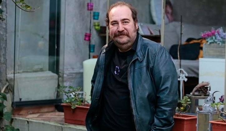 Burak Satıbol, Barış Akarsu Merhaba filminde çok duygusal anlar yaşadı! 7 Burak Satıbol, Barış Akarsu Merhaba filminde çok duygusal anlar yaşadı! 7
