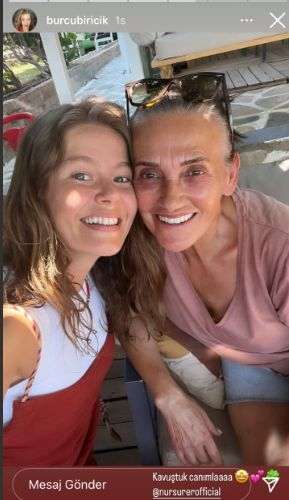 Burcu Biricik, Hayat Şarkısı dizisinde çok sevdiği o isimle buluştu, sosyal medyadan paylaştı 10 Burcu Biricik, Hayat Şarkısı dizisinde çok sevdiği o isimle buluştu, sosyal medyadan paylaştı 10