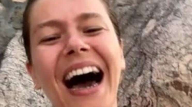 Camdaki Kız ile patlama yapan Burcu Biricik'in hayat enerjisi bir harika! 8