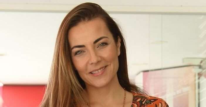 Oyuncu Burcu Kara Hakim dizisiyle setlere geri döndü, diziyle ilgili itiraflarıyla şaşırttı!.. 54 Oyuncu Burcu Kara Hakim dizisiyle setlere geri döndü, diziyle ilgili itiraflarıyla şaşırttı!.. 54