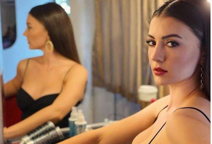 Aşk Mantık İntikam ile ödül kazanan Burcu Özberk'ten bir itiraf geldi! 7 Aşk Mantık İntikam ile ödül kazanan Burcu Özberk'ten bir itiraf geldi! 7
