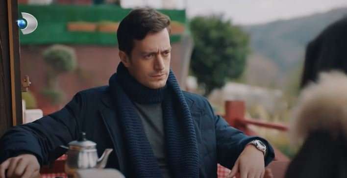 Camdaki Kız dizisi Feyyaz Şerifoğlu'na şans getirdi. Oyuncu milyonluk anlaşmaya imza attı!.. 7 Camdaki Kız dizisi Feyyaz Şerifoğlu'na şans getirdi. Oyuncu milyonluk anlaşmaya imza attı!.. 7