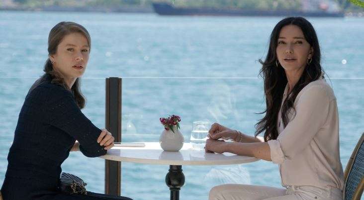 Camdaki Kız dizisi muhteşem bir veda gerçekleştirdi! 7