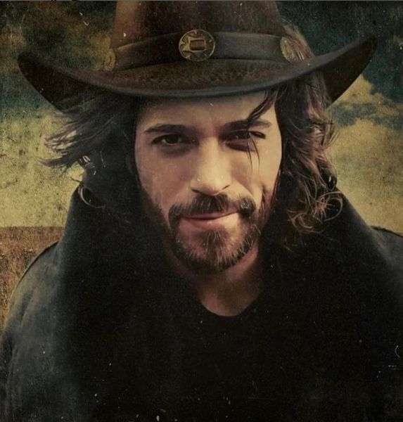 Can Yaman hayranlarında, yeni dizi El Turco'nun hikayesinden çok etkilenecek! 7