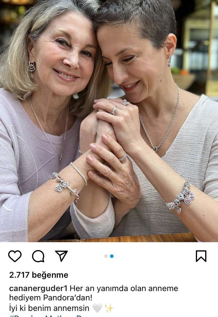 Canan Ergüder, bayramda hayranlarına sürpriz yaptı! Güzelliğini annesinden almış dedirtti... 8 Canan Ergüder, bayramda hayranlarına sürpriz yaptı! Güzelliğini annesinden almış dedirtti... 8