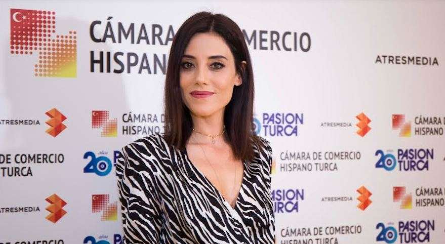 Sadakatsiz dizisinin etkisi Cansu Dere, Caner Cindoruk ve Melis Sezen'e çok iyi geldi! 9