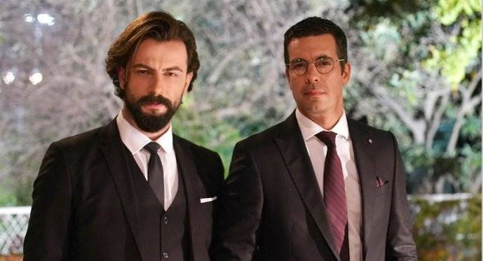 Özge Yağız'dan sonra Yemin dizisine veda eden Gökberk Demirci ve Can Verel yeni bir yola girdi! 9