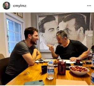 Vay be! Sürprize bak sen! Sefirin Kızı dizisinden ayrılan Uraz Kaygılaroğlu'nun yeni dizisi ortaya çıktı! 10