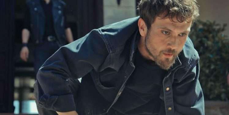 Aras Bulut İynemli'nin yeni dizi tercihi ve Üç Kuruş ile ilgili beklentiler! 7