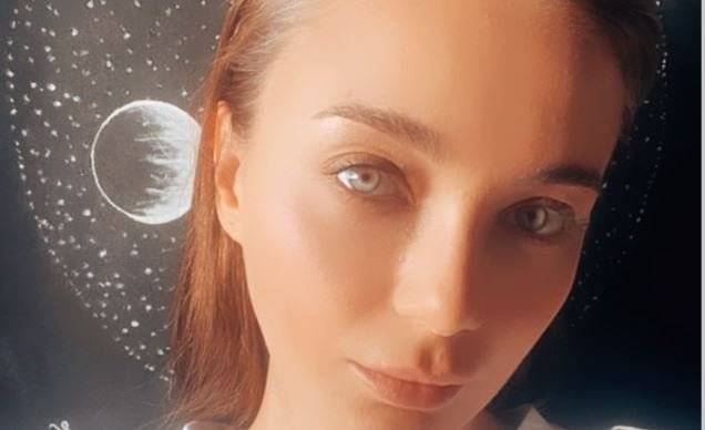 Damla Sönmez'in yeni dizisi, kariyerinde yeni bir başlangıç olacak! 7 Damla Sönmez'in yeni dizisi, kariyerinde yeni bir başlangıç olacak! 7