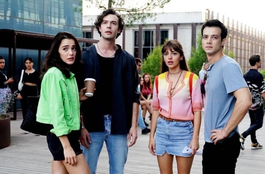 Hafsanur Sancaktutan ve Mert Yazıcıoğlu, Darmaduman ve Beverly Hills farkına, bakın ne yanıt verdiler? 8