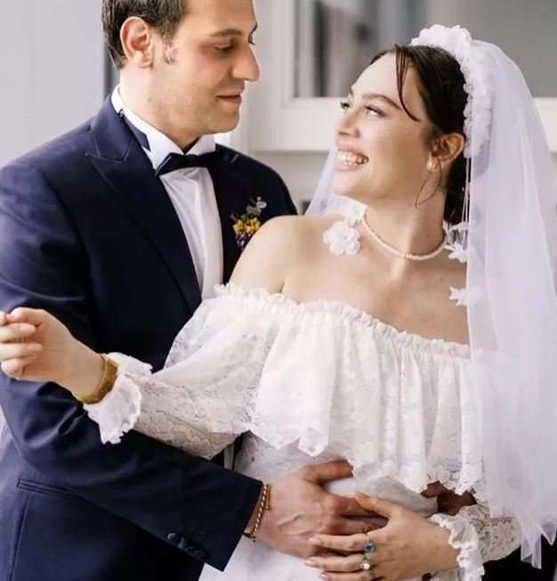 Demet Evgar'ın kızına koyacağı isim belli oldu!.. 7