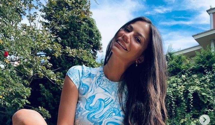 Demet Özdemir'in merakla beklediği diziye mesajı dikkat çekti! 9