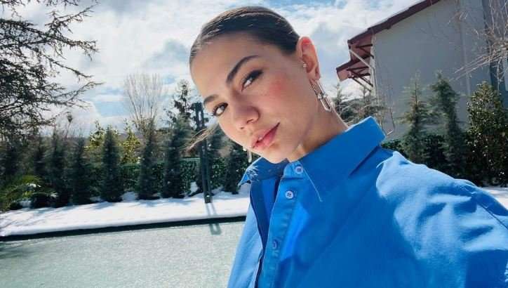 Demet Özdemir'den yeni dizisi Dünyayla Benim Aramda için yasak hatırlatması! 7 Demet Özdemir'den yeni dizisi Dünyayla Benim Aramda için yasak hatırlatması! 7