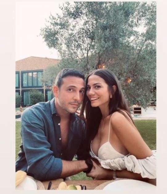 Demet Özdemir’den sevgilisi Oğuzhan Koç’a şarkılı, klipli destek! 10