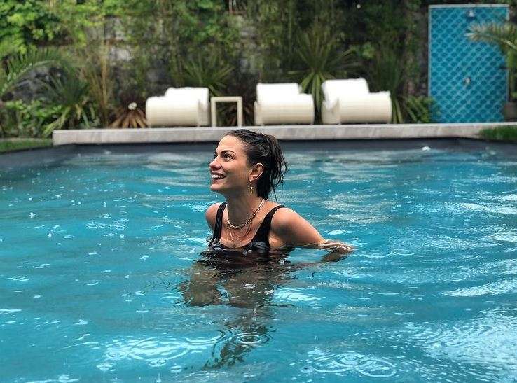 Demet Özdemir yeniden setlere dönüş yapıyor! 2