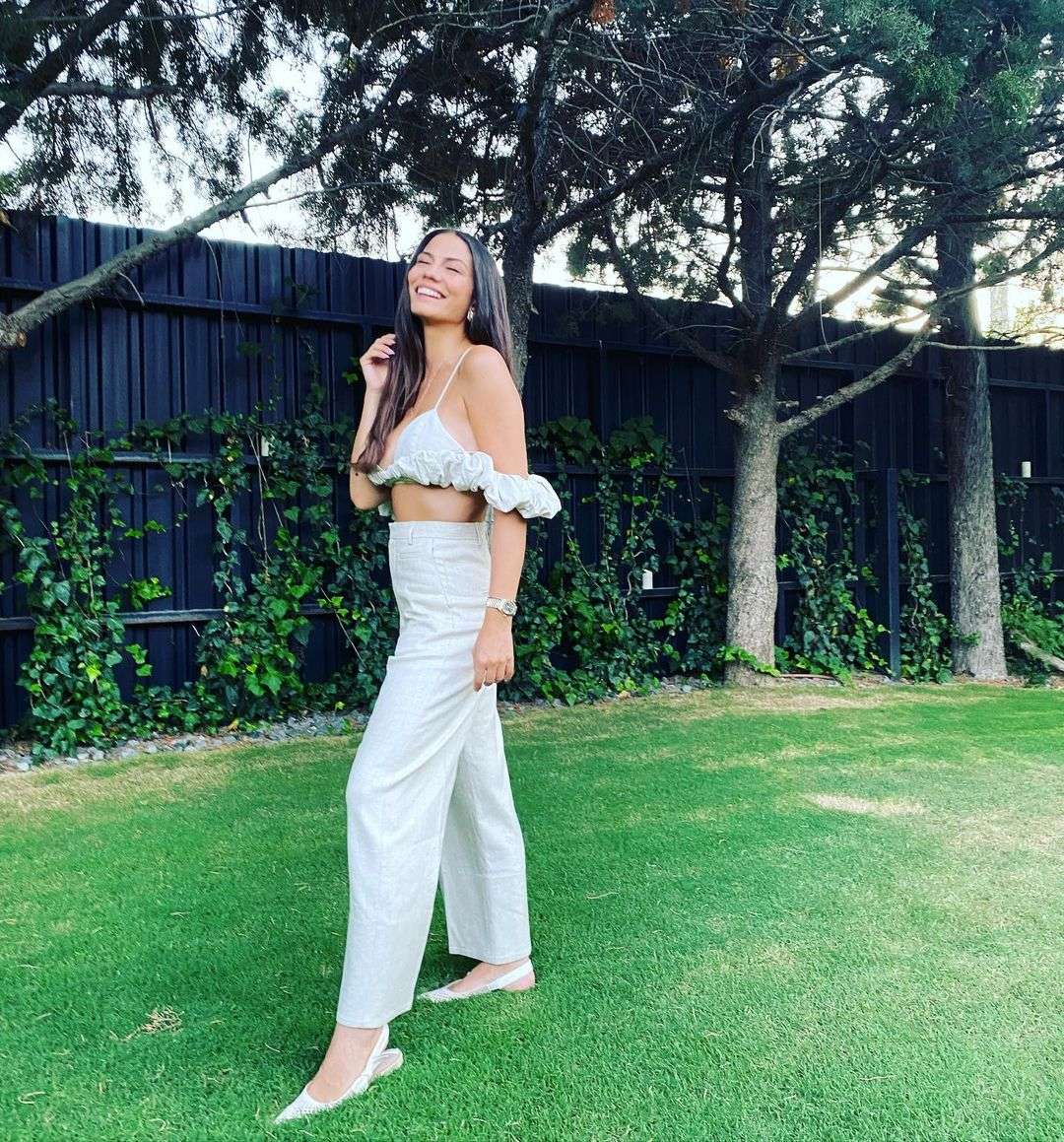 Demet Özdemir kariyerinin zirvesinde ve her şey lehine gelişiyor! 8 Demet Özdemir kariyerinin zirvesinde ve her şey lehine gelişiyor! 8