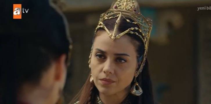 Destan dizisi bitince kardeş dizi Kuruluş Osman'a hangi ünlü oyuncu geçti? 7