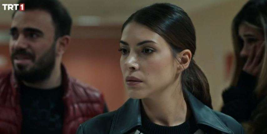 Teşkilat dizisinde Çağlar Ertuğrul ve Deniz Baysal hem sempatik hem de etkileyici! 8
