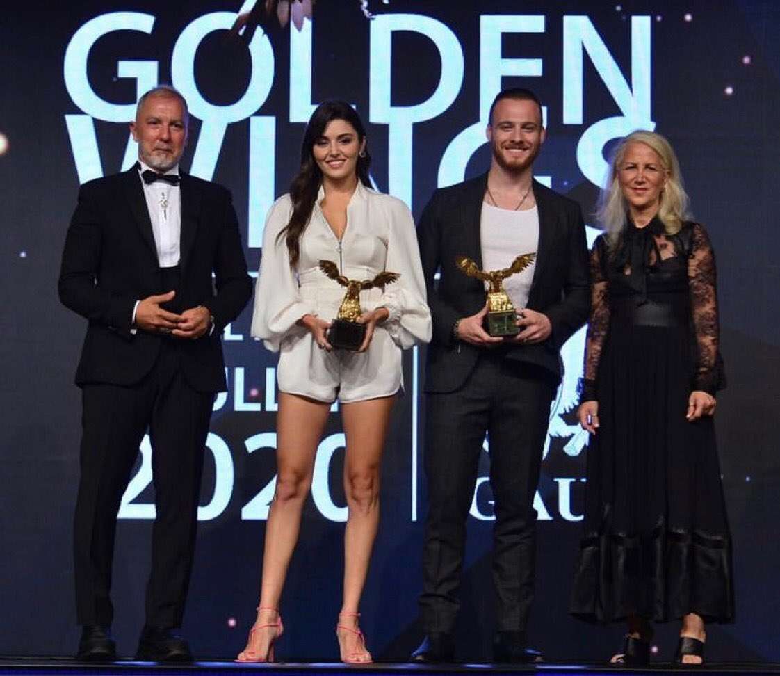 Sen Çal Kapımı dizisine büyük ödül! 7