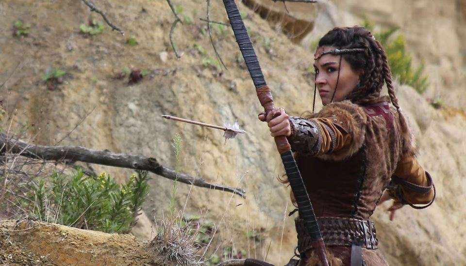 Dişi kurt Ebru Şahin yeni dizisi Destan'da hayranlarını büyüleyecek! 10 Dişi kurt Ebru Şahin yeni dizisi Destan'da hayranlarını büyüleyecek! 10