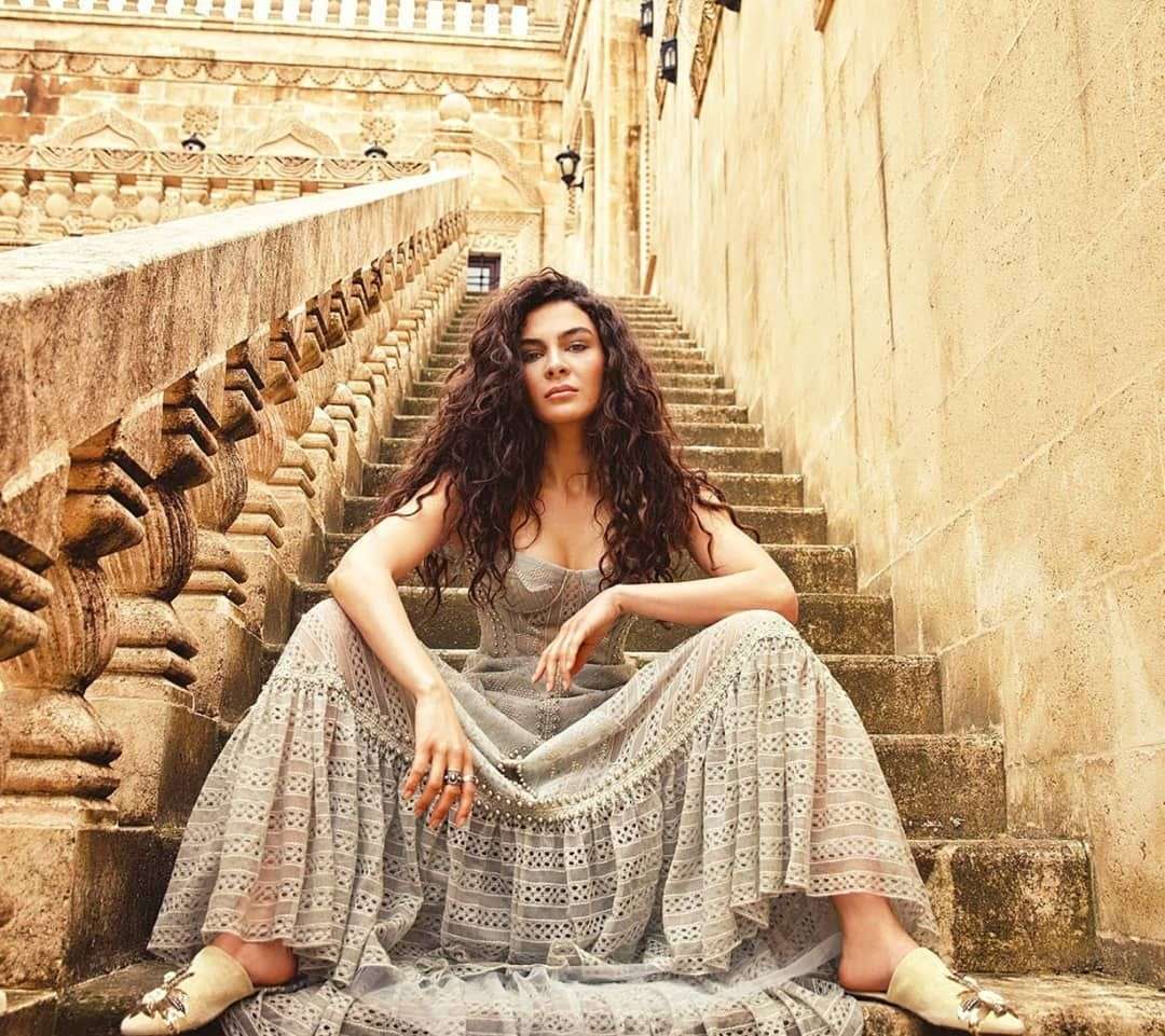 Ebru Şahin hayranlarına müjde! Yeni projesi belli oldu! Bomba gibi geliyor! 7