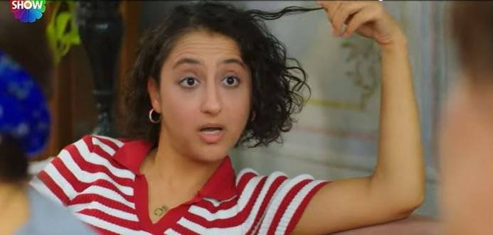 Güzel Günler dizisinde Leyla Tanlar ile Burak Dakak ikilisi yeni dizi çifti olarak sosyal medyadaki listeleri sarsacak! 9 Güzel Günler dizisinde Leyla Tanlar ile Burak Dakak ikilisi yeni dizi çifti olarak sosyal medyadaki listeleri sarsacak! 9