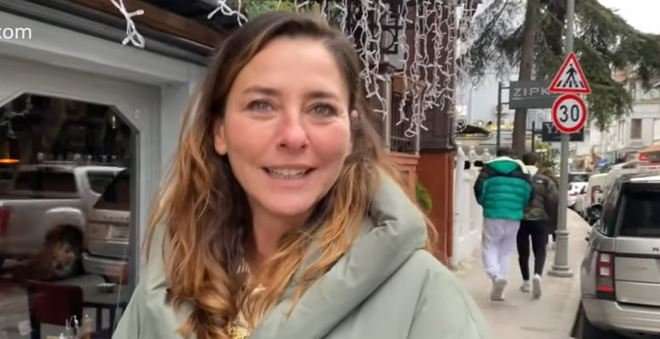 Çeşme'ye yerleşen Ece Uslu, çok sıkıldı yeni iş arıyor! 7 Çeşme'ye yerleşen Ece Uslu, çok sıkıldı yeni iş arıyor! 7