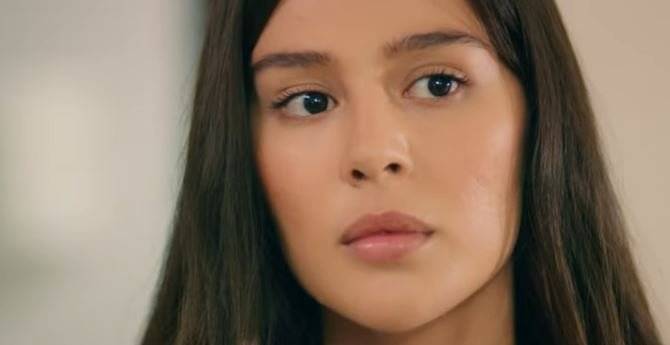 Hercai dizisinin Elif Aslanbey'i Eda Başlamışlı bu sefer Kanal D dizisiyle ekrana döndü! 7